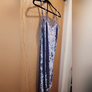 Nwt...Mossimo velvet dress.